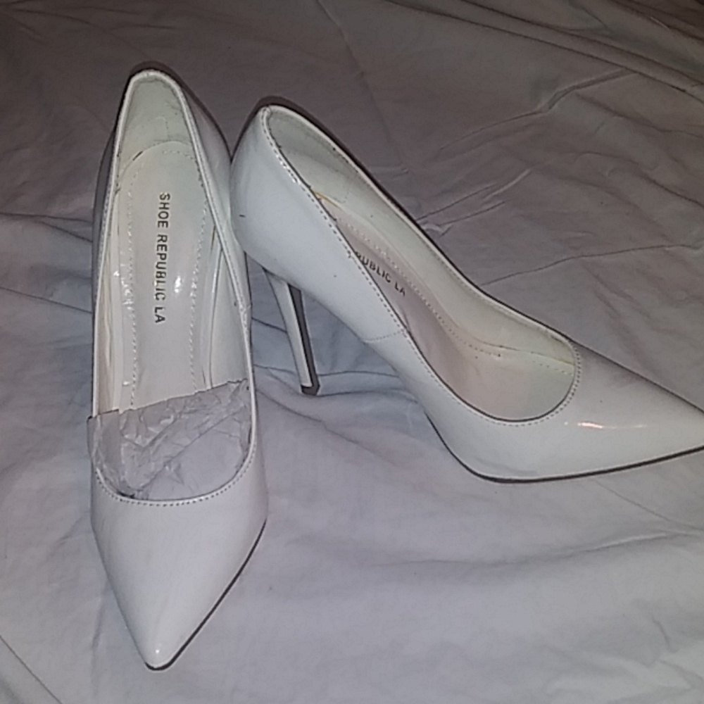 White  pumps